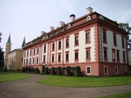 Obrázek zámek Kunín + Štramberk